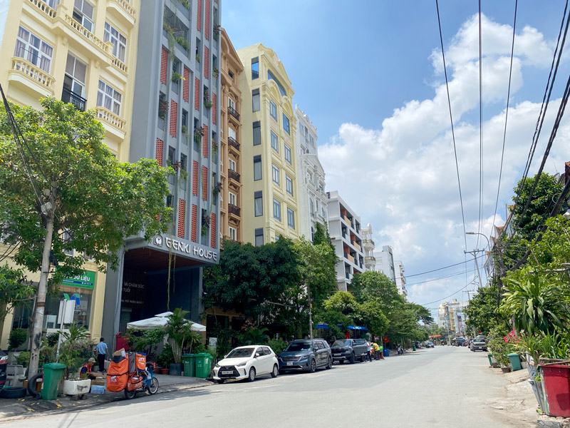 Bán Tòa Nhà Căn Hộ Dịch Vụ Cao Thị Chính, P.Phú Thuận Q7